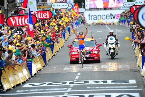 Luis Leon Sanchez looks to the heavens to give thanks after winning stage 14 at the 2012 Tour de France