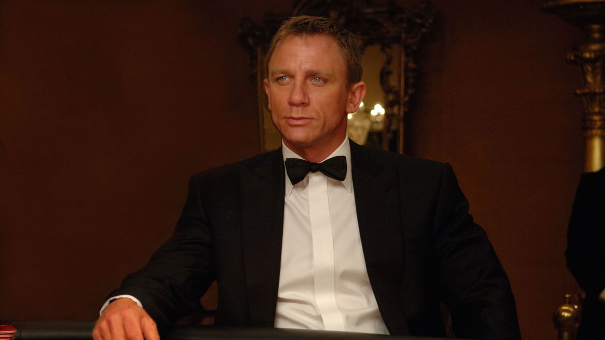 Daniel Craig a confirmé qu'il jouerait à nouveau James Bond (en vrai cette fois)