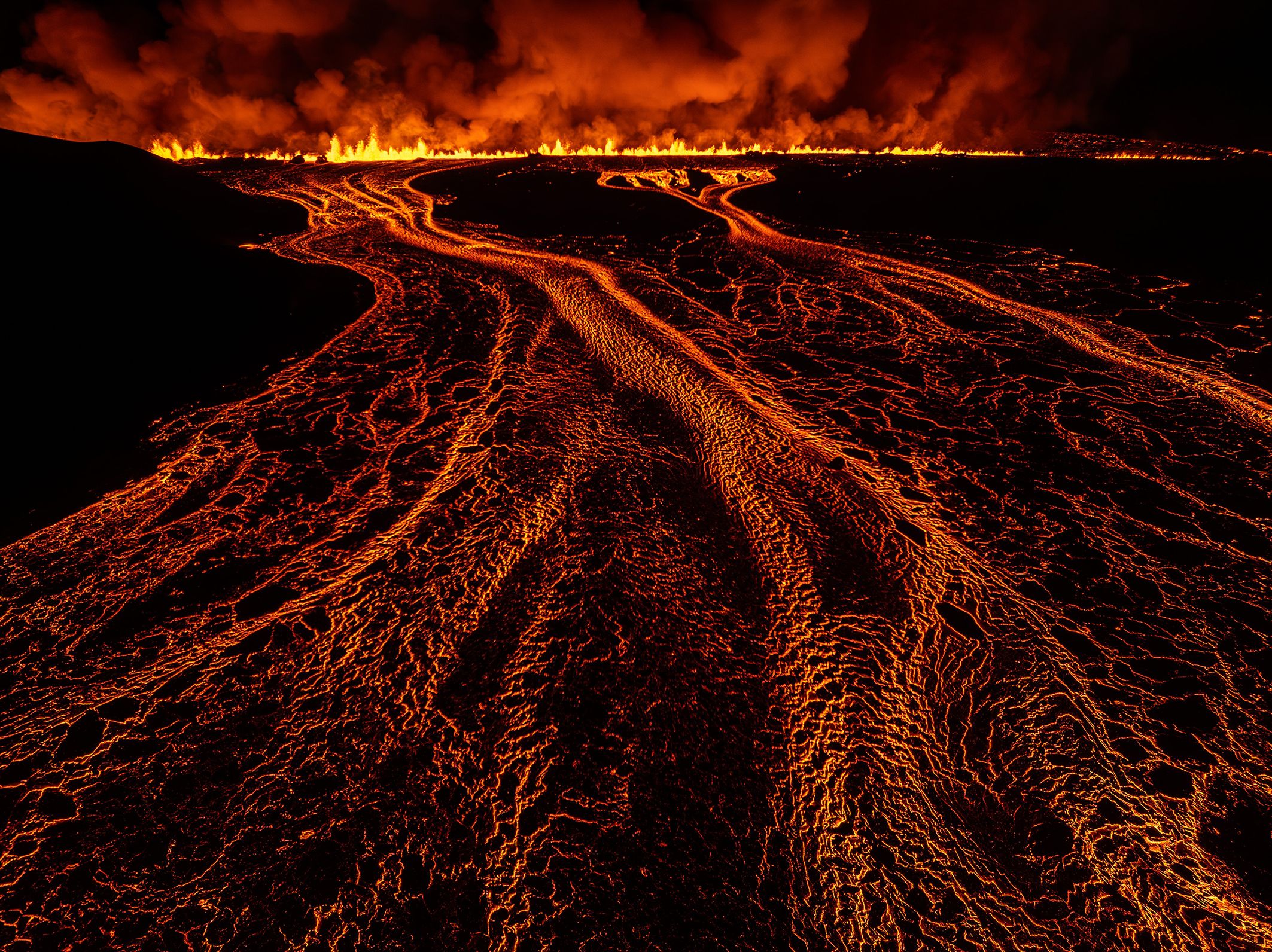 Spectacular photos of Iceland's volcanic reawakening win two awards as Svartsengi erupts for first time in 783 years