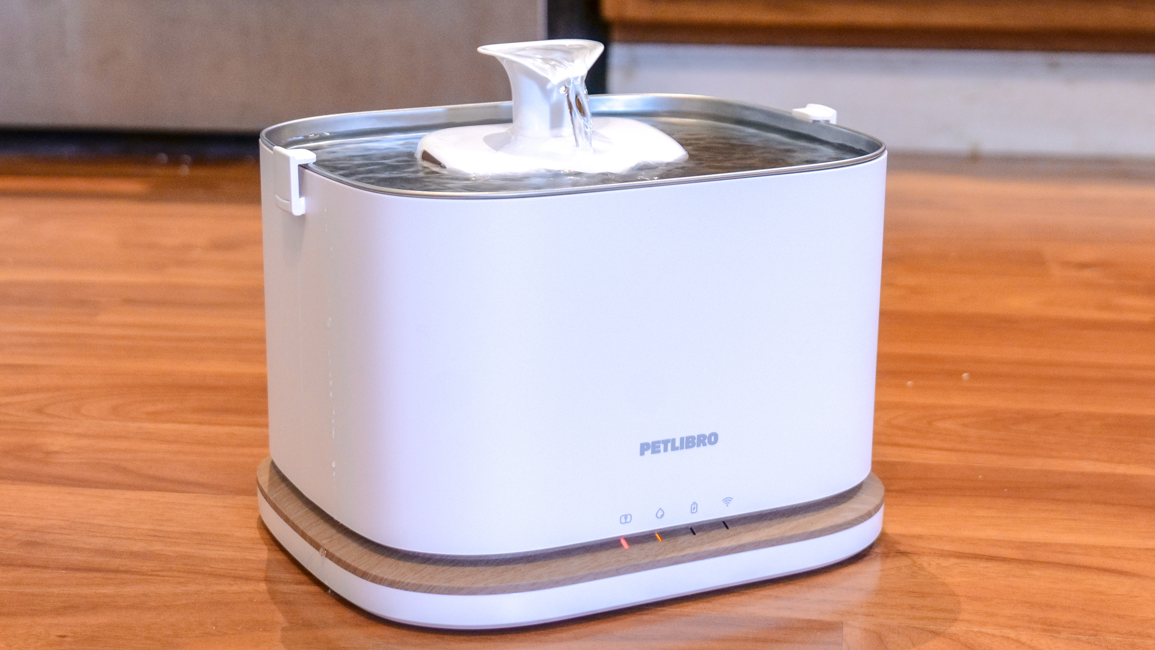 Petlibro Dockstream Smart Water Fountain dispensing water.