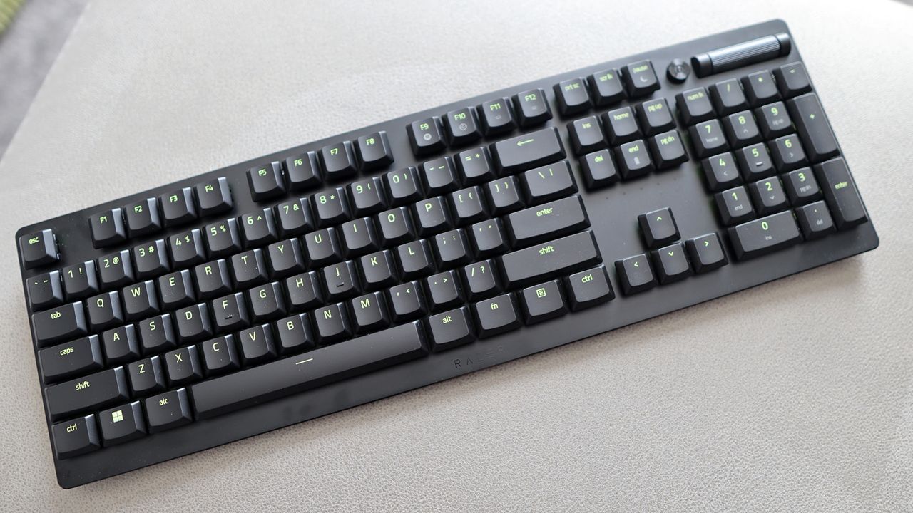 Razer Deathstalker V2 Pro gaming keyboard