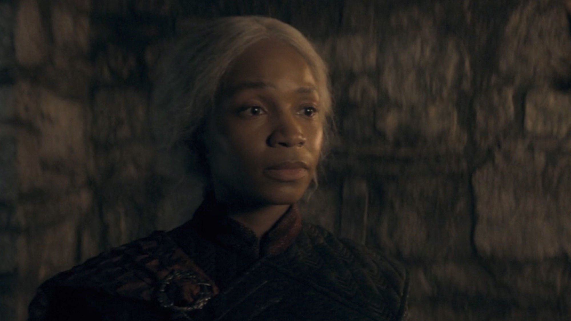 Baela talking to Jace before the Battle of the Gullet