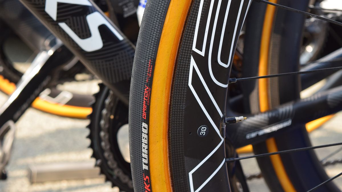 Deceuninck-QuickStep had a mix of 28 and 30mm S-Works Hell of the North tubular tyres for the race with a small sticker on the rim denoting the size