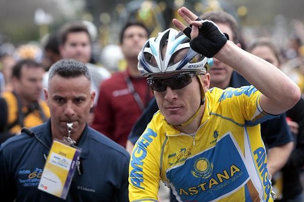 Leipheimer celebrates at the finish in Escondido