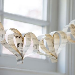 heart shape paper decorations