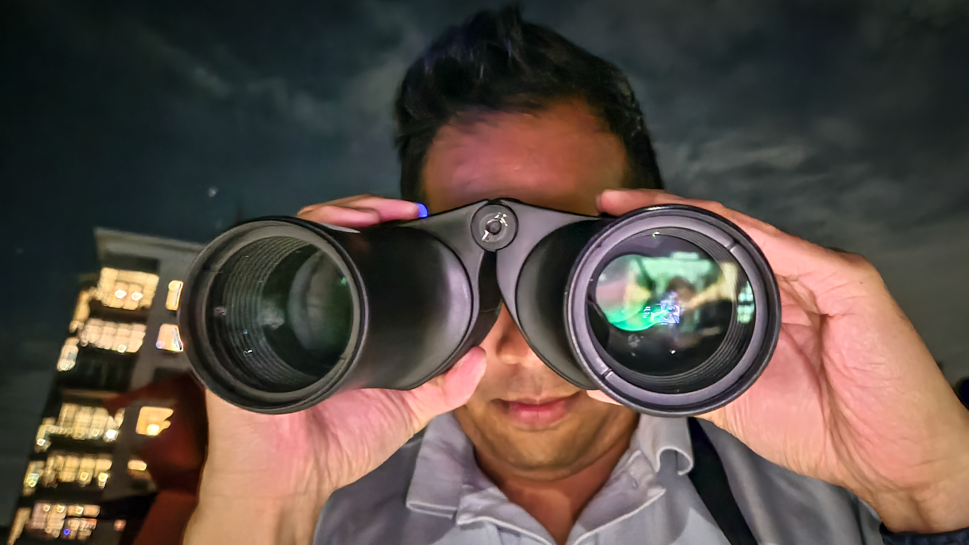 Unistellar Envision smart binoculars.