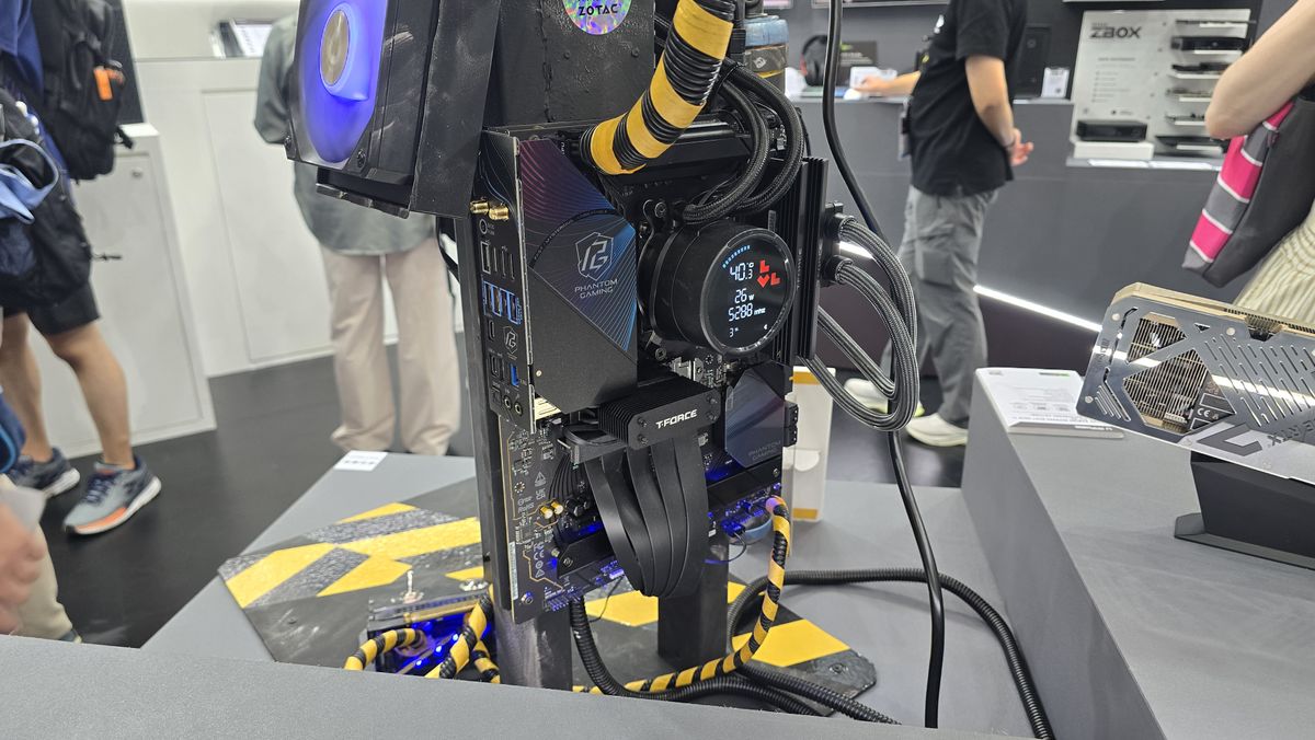 Desktop PCs at COMPUTEX