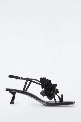 Detachable-Flower Kitten-Heel Sandals