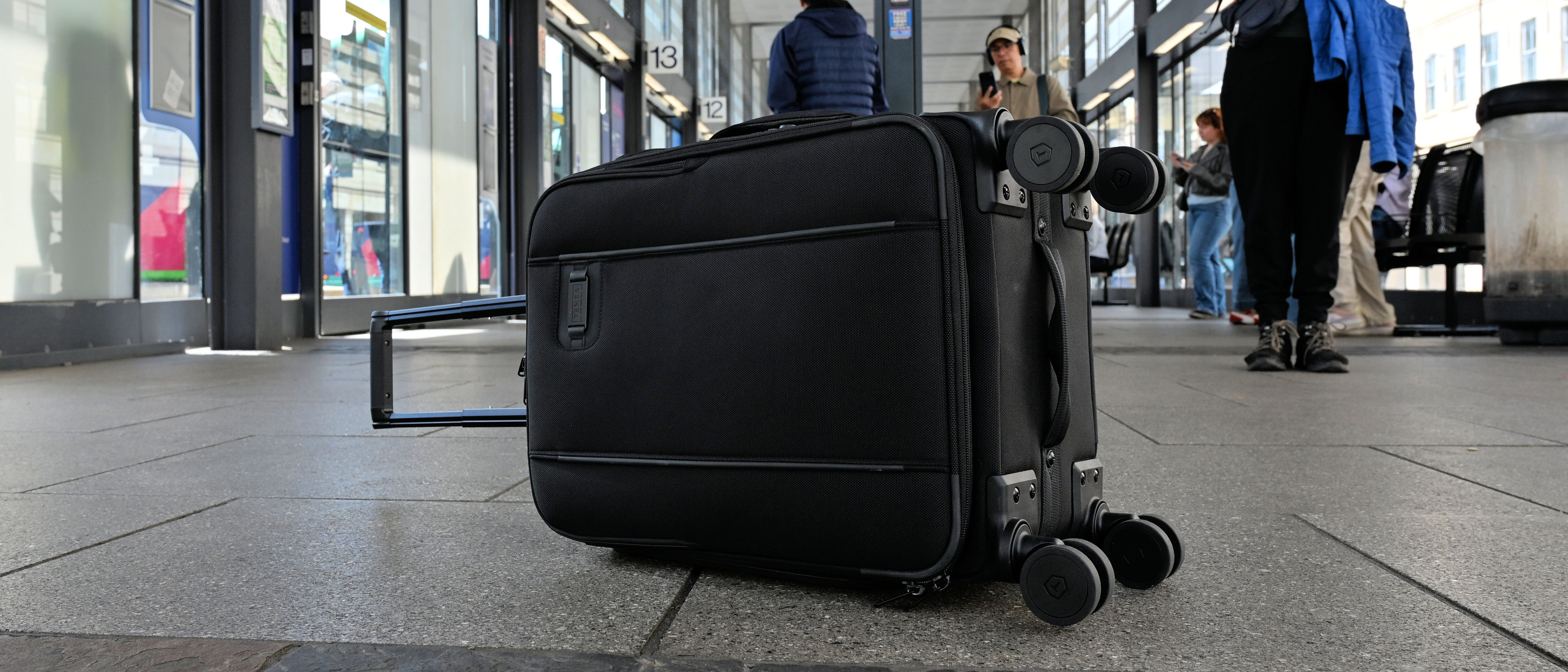 Tenba Roadie v2 Spinner 21 International product image