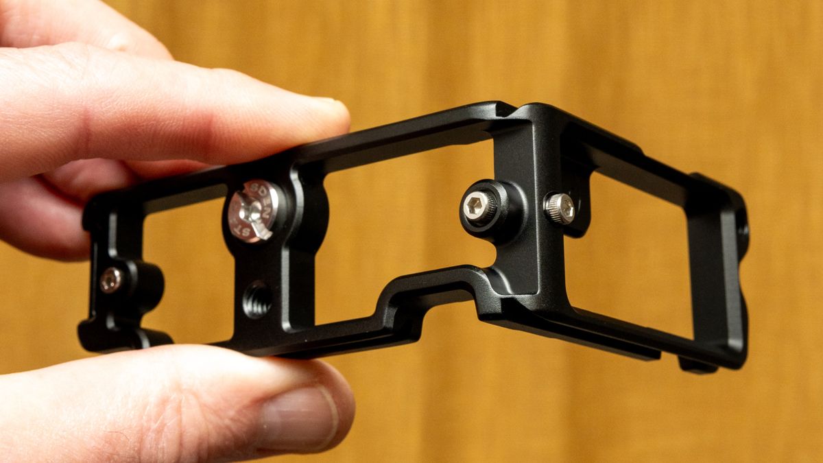 3 Legged Thing Zelda Lbracket review Digital Camera World