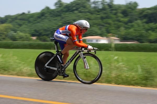 Annemiek Van Vleuten (Netherlands) finished 51 seconds behind in seventh.