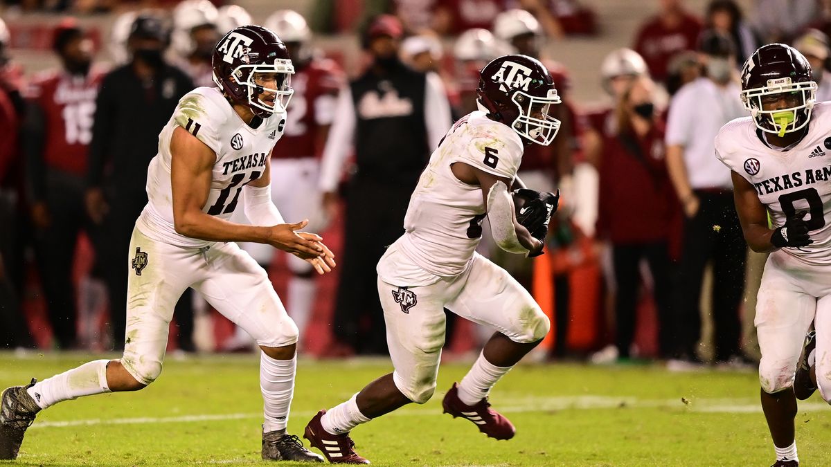 Kellen Mond (11) and Devon Achane (6) of the Texas A&amp;M University Aggies during a regular season game at Williams-Brice Stadium in Columbia, SC on Nov. 7, 2020.