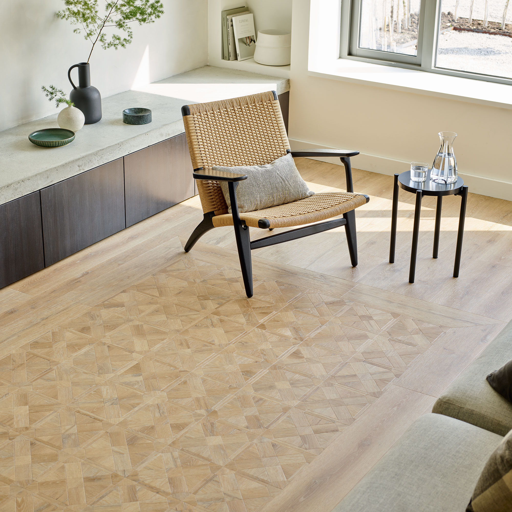 Wood -style flooring in parquet design