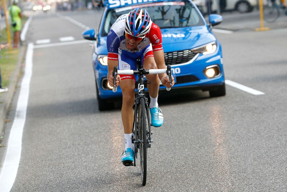 Thibaut Pinot solos to victory at the 2018 Il Lombardia