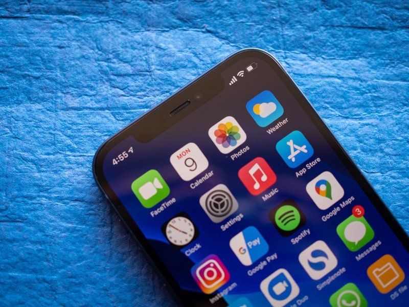 iPhone 12
