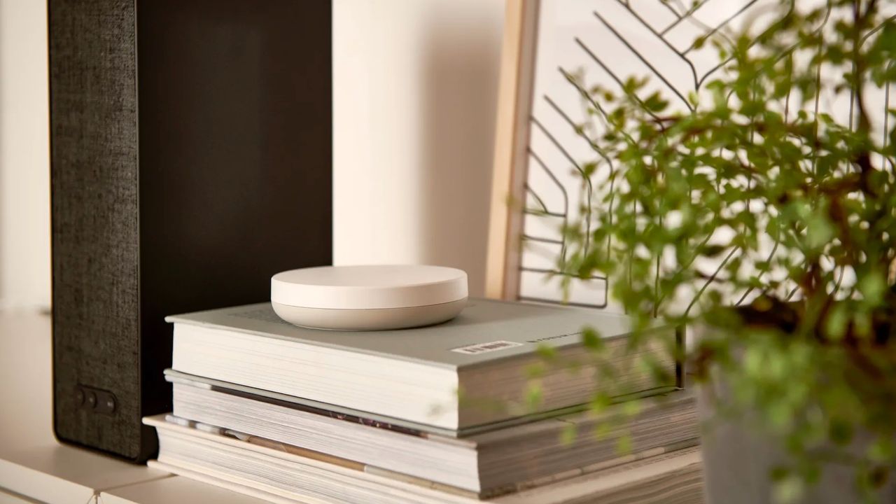 IKEA Dirigera smart home hub