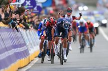 Video captures Pogacar's anger towards Van Baarle after Tour of Flanders sprint