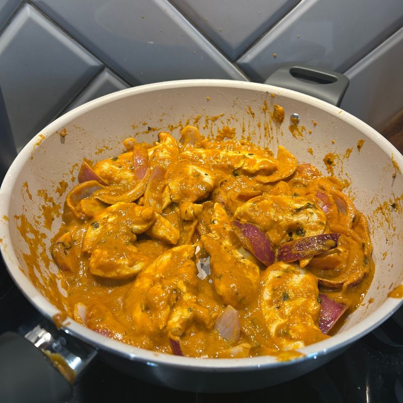 M&amp;amp;S All In One 28cm Saucepan cooking curry