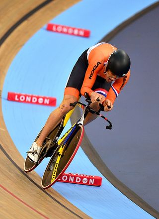 Theo Bos (Netherlands) showed he still has it with kilo silver