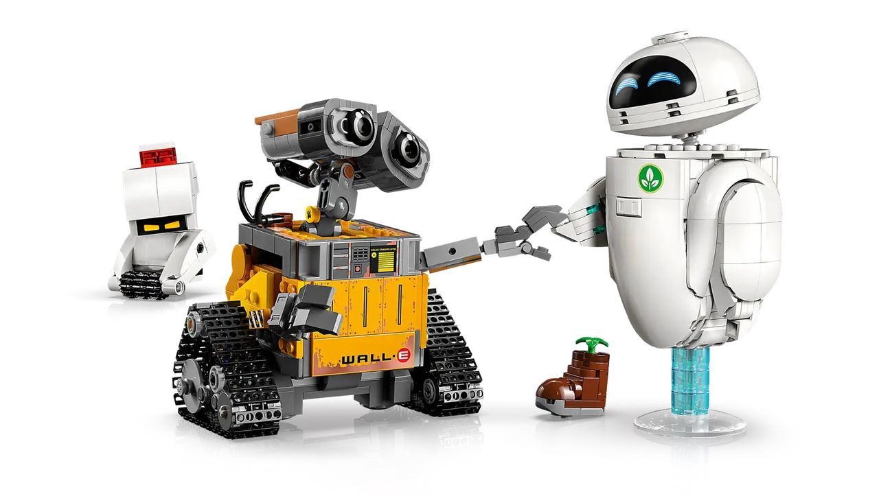 LEGO WALL-E and Eve set from a variety of different angles