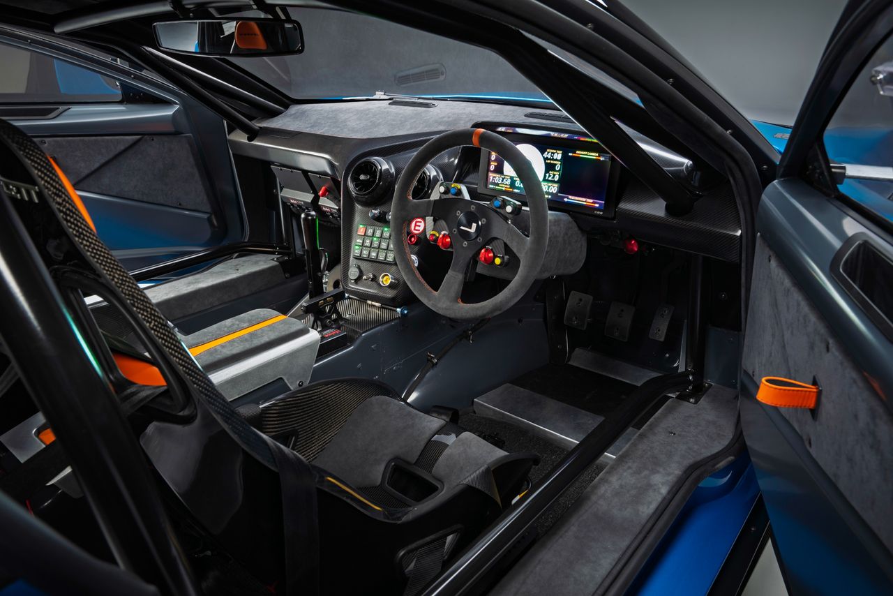 Jensen Interceptor GTX interior