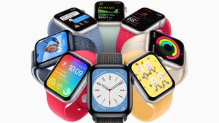 The Apple Watch SE 2022 with different colors and straps