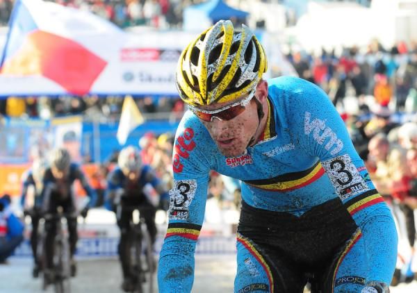 Klaas Vantornout (Belgium) riding third behind Sven Nys
