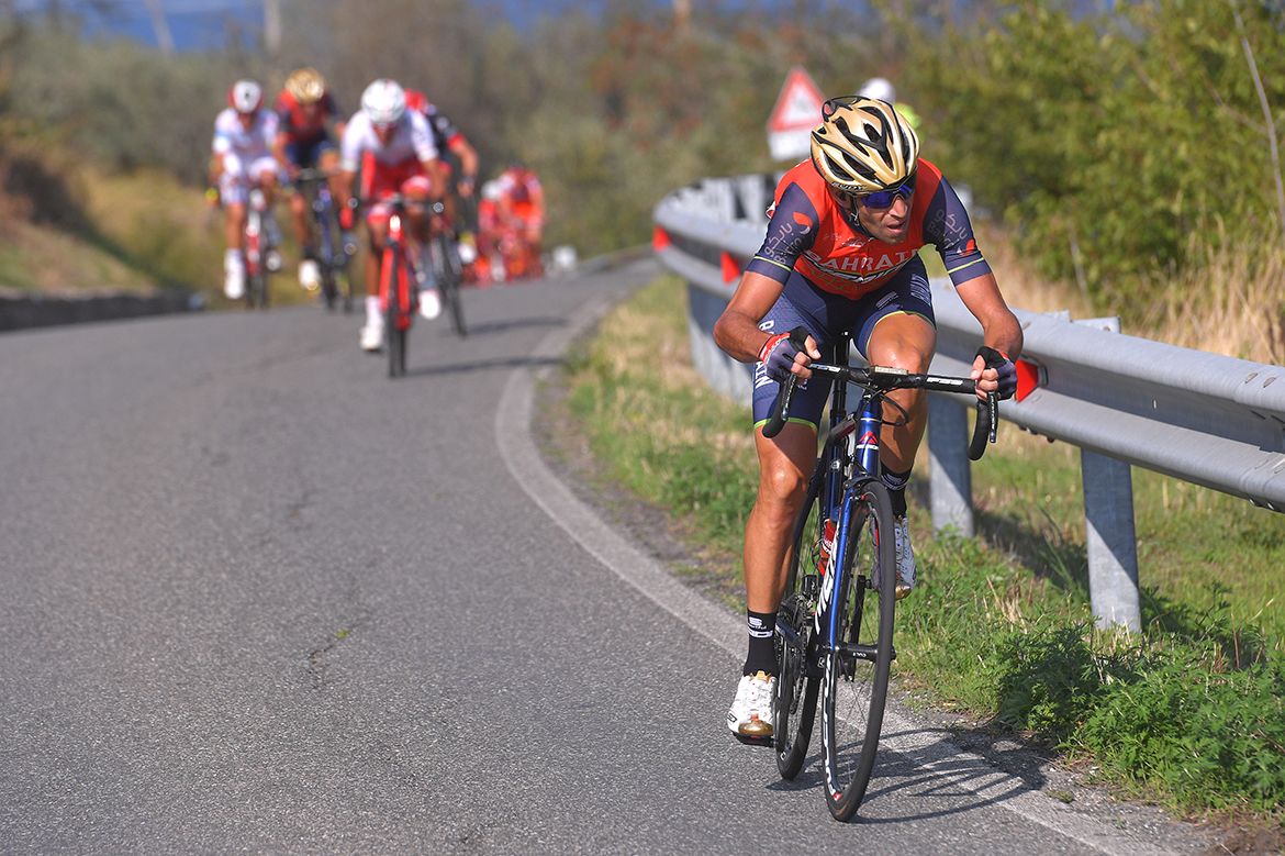 Vincenzo Nibali on the move