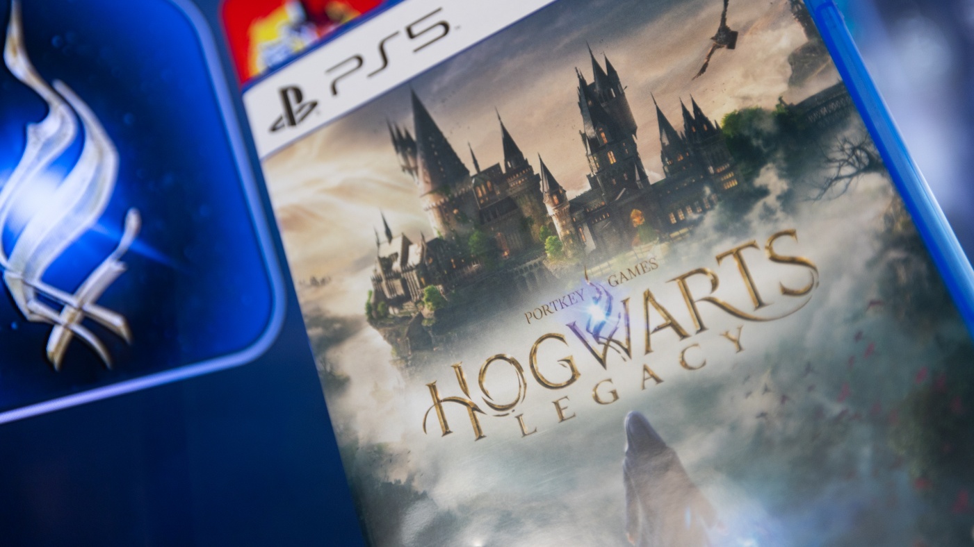 Hogwarts Legacy - PS4 Games