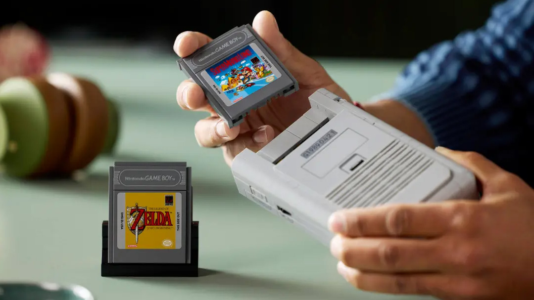 Lego Game Boy set
