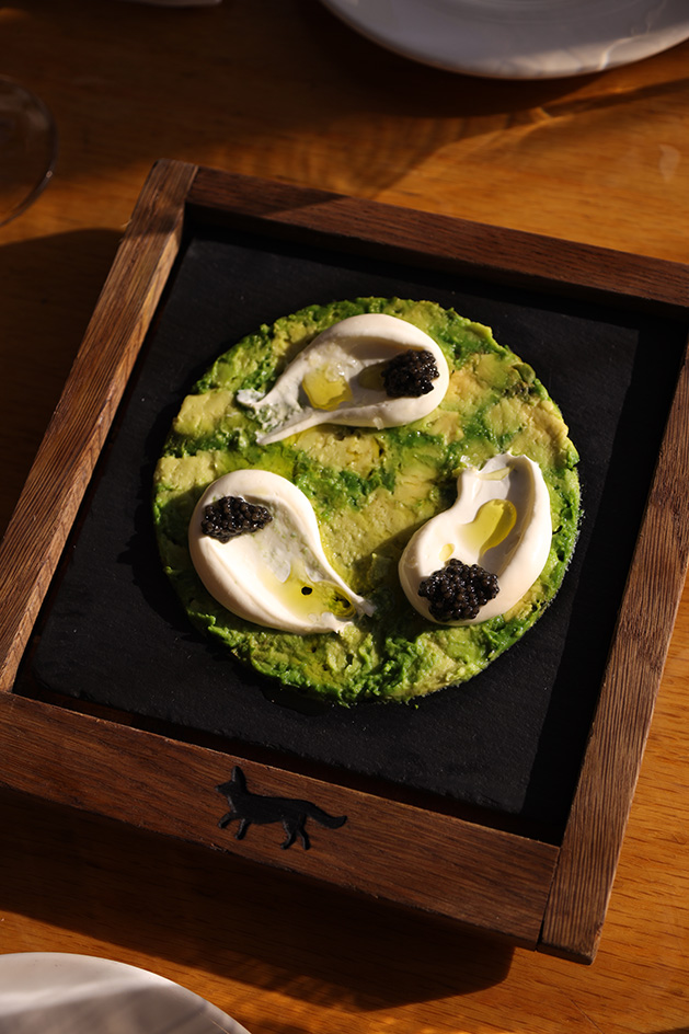food and mood at Mr Porter in london, low lights and lots of minimalist dishes