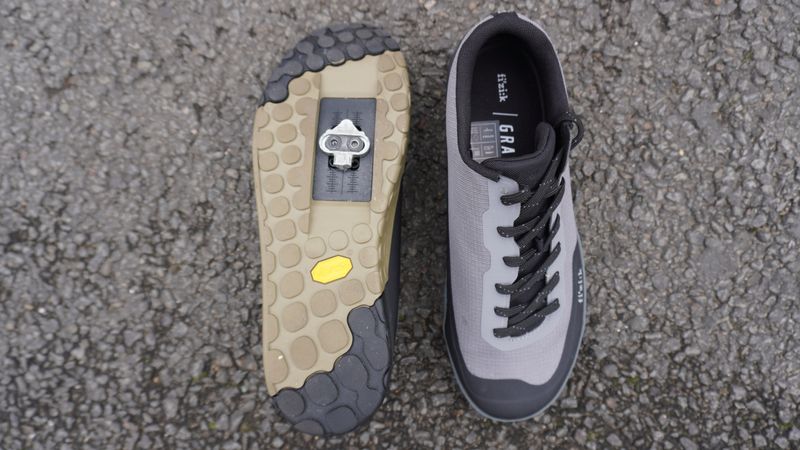 click in shoes cycling