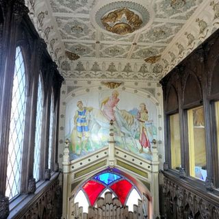 interior of chaple with ceiling