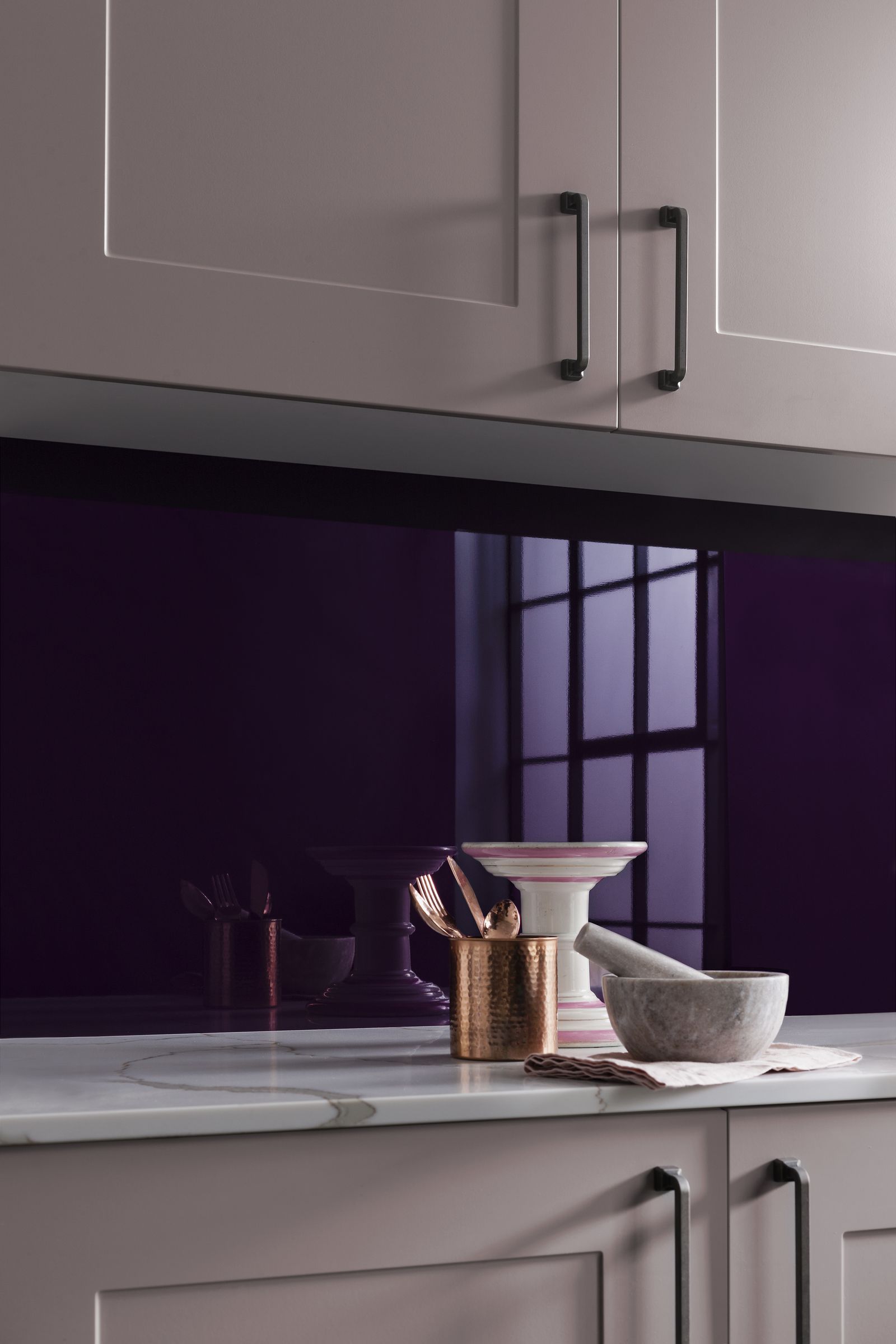 10 purple kitchen ideas that will add flair to your space | Real Homes