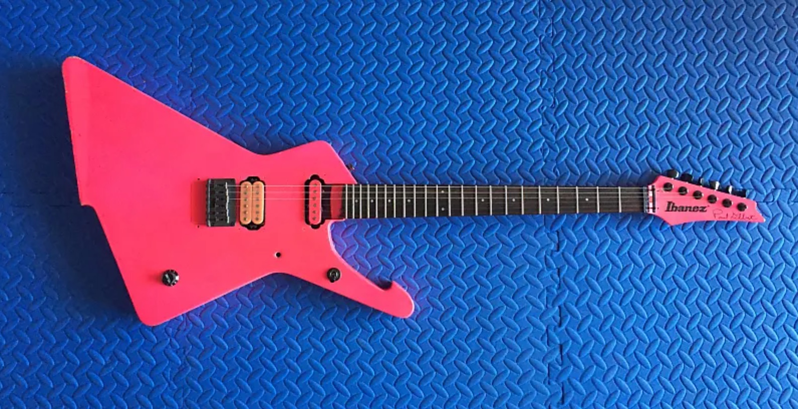 Paul Gilbert's hot-pink 1987 Ibanez “Ice-Stroyer” guitar has been 
