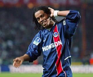 Ronaldinho in the PSG shirt that inspired the new home top