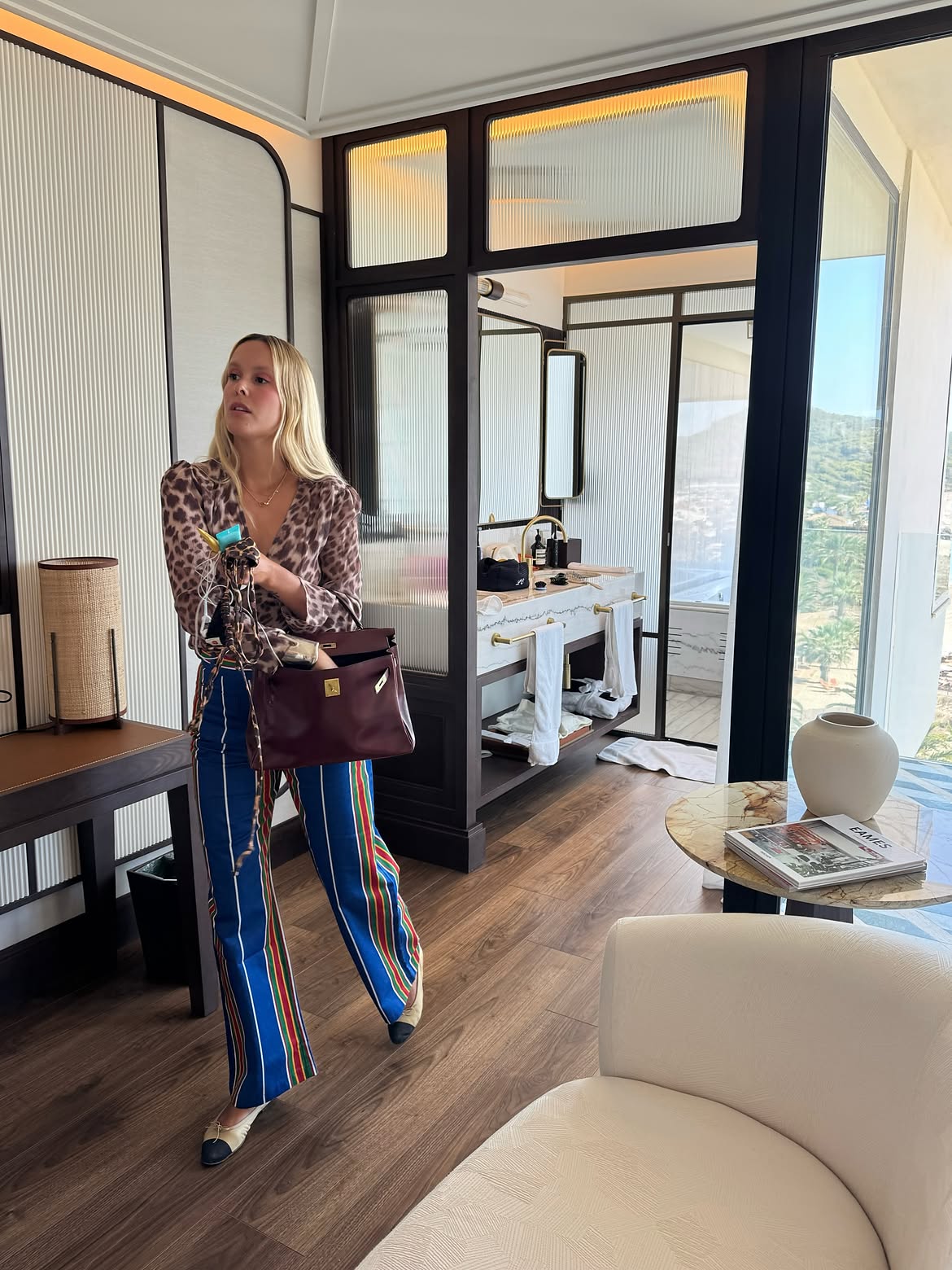 Lucia Cuesta in striped pants