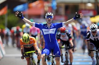 Elia Viviani wins stage 3 at the 2018 Tour Down Under