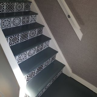 staircase painted and makeover in grey and white