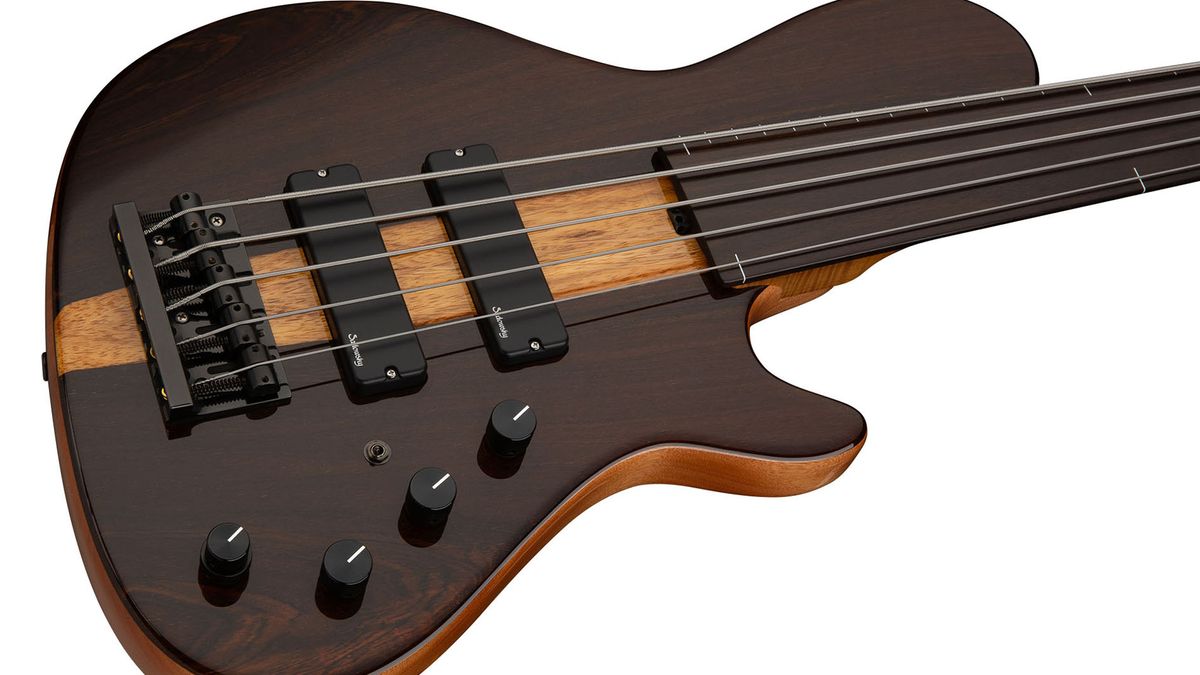 Sadowsky Masterbuilt 24-Fret Single-Cut Bass