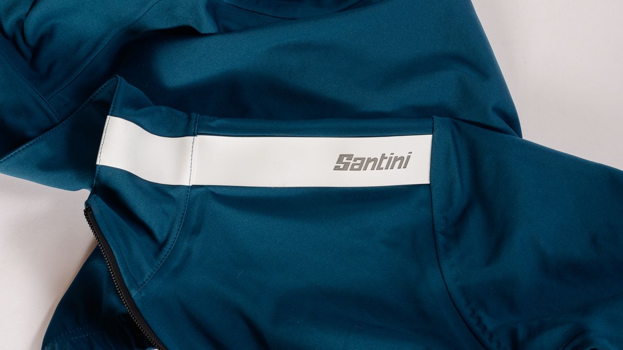 Santini Adapt short sleeve jacket shoulder detail