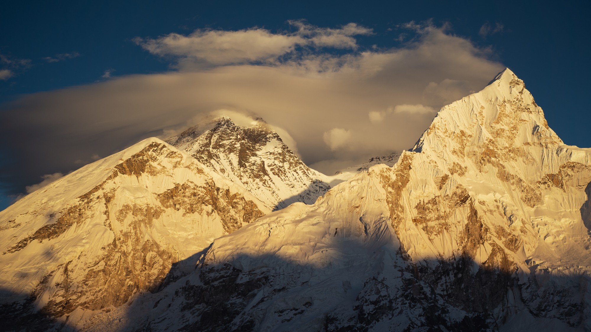 The summit of Mount Everest as seen from Gorakshep, Nepal.