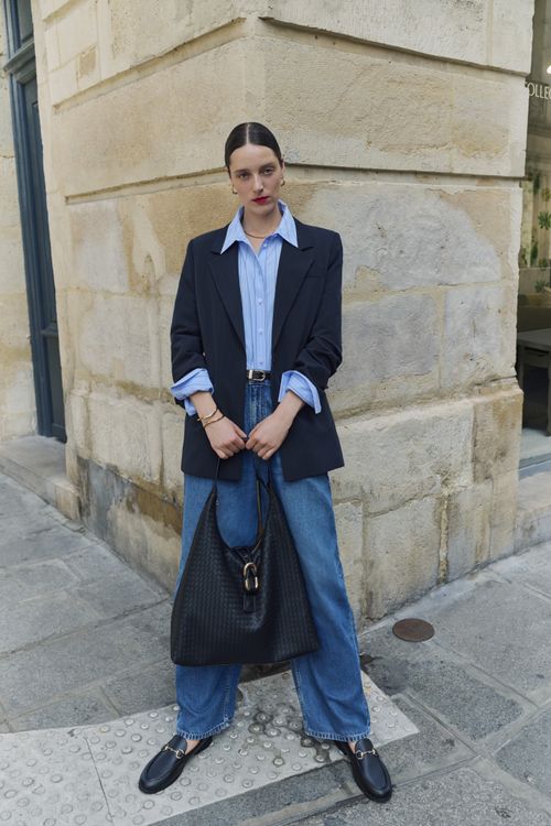 Relaxed Fit Belted Jeans