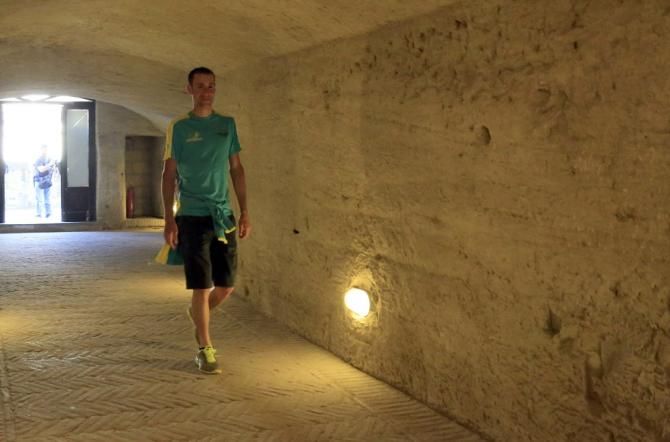 Vincenzo Nibali arrives at the Castel dell'Ovo for the pre-Giro press conference