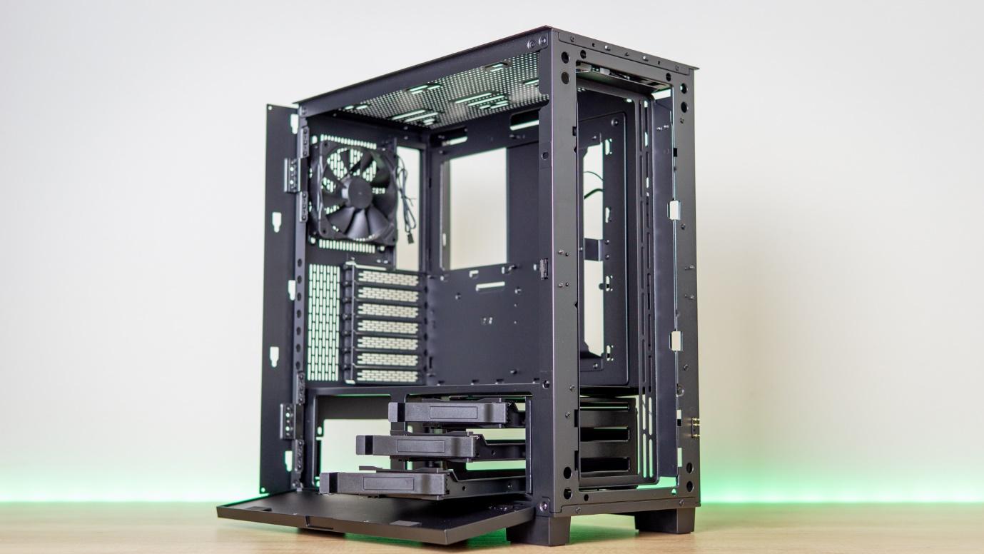 Razer Tomahawk ATX