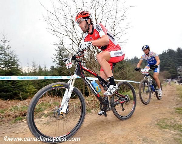 Canadian rider Geoff Kabush.