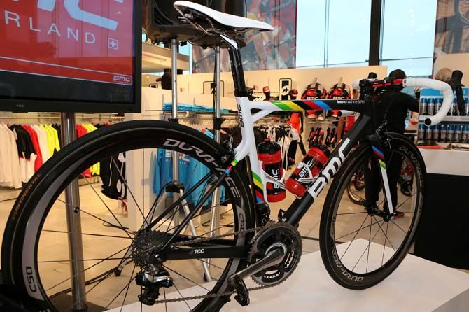 Gilbert's rainbow-banded BMC