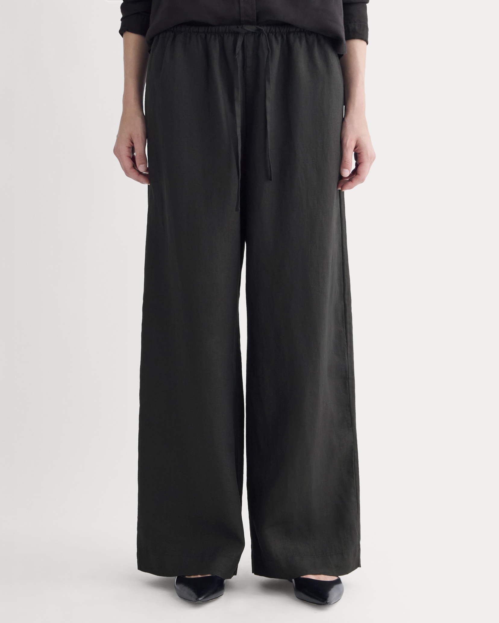 Everlane, The Drawstring Pant in Linen