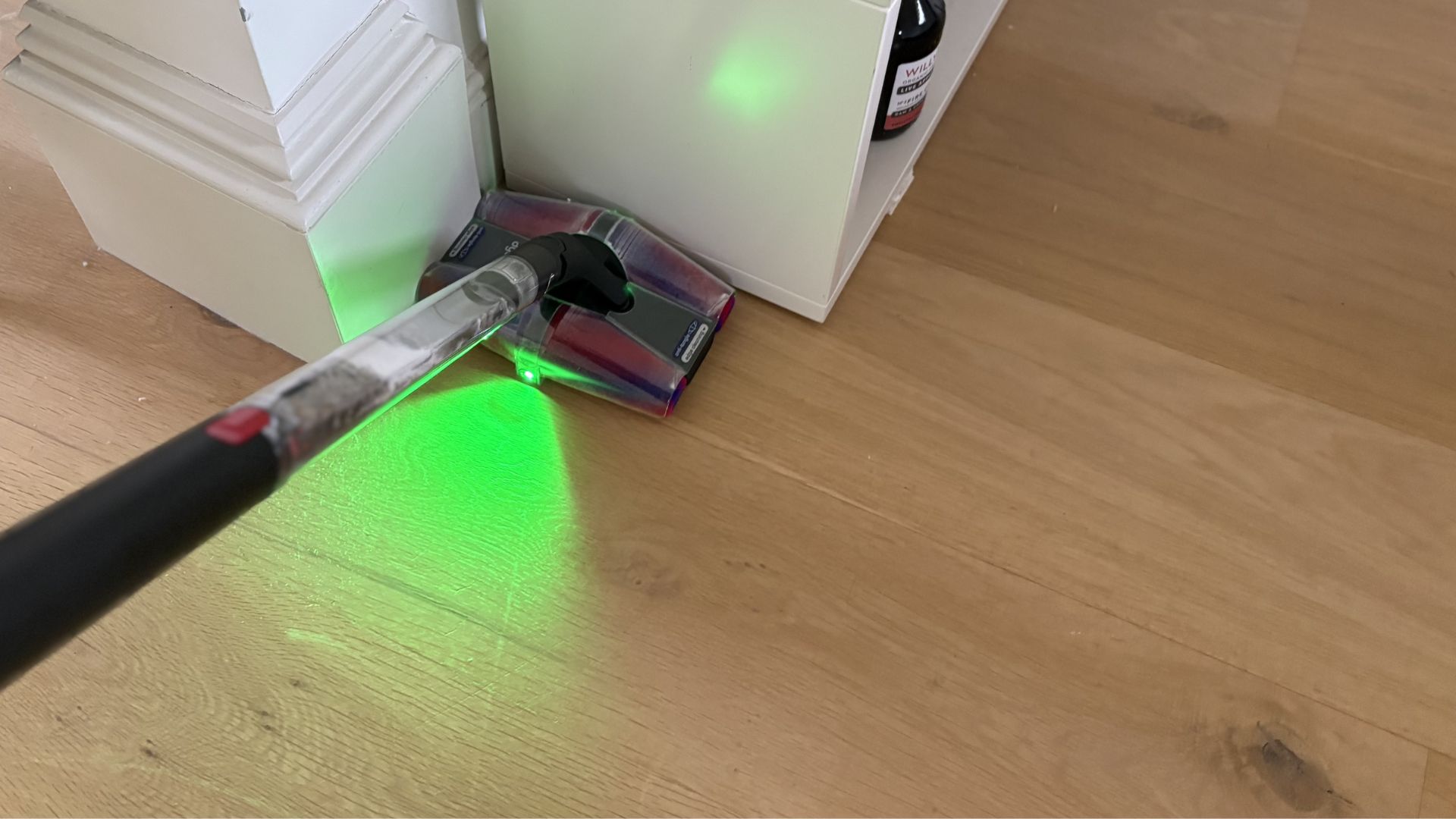 Testing the Dyson PencilVac Fluffycones Vacuum