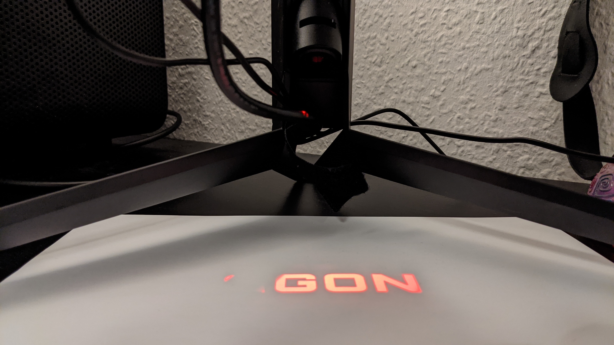 AOC Agon AG254FG